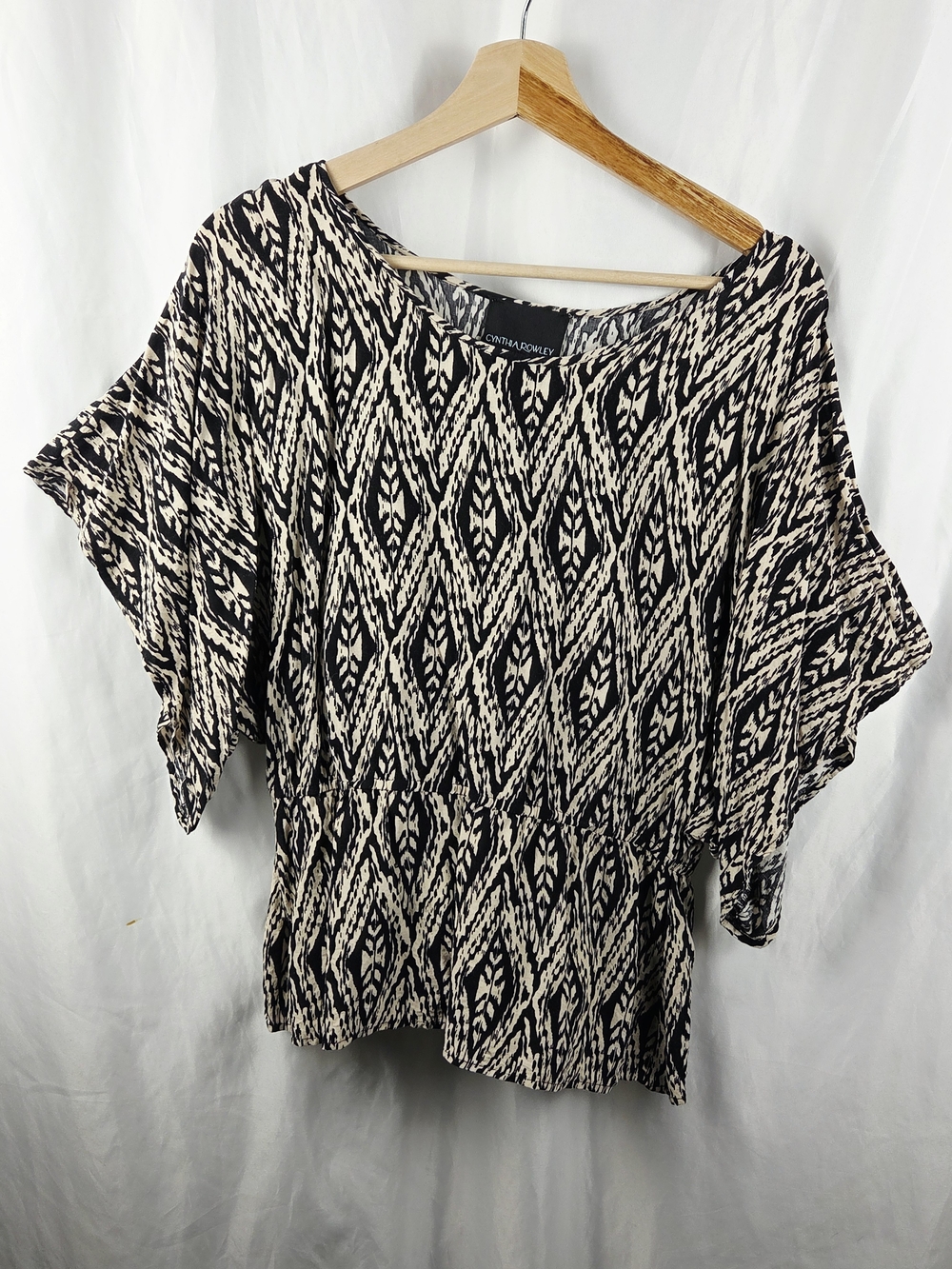 Cynthia Rowley Black & Cream Printed Relaxed Blouse Size Small